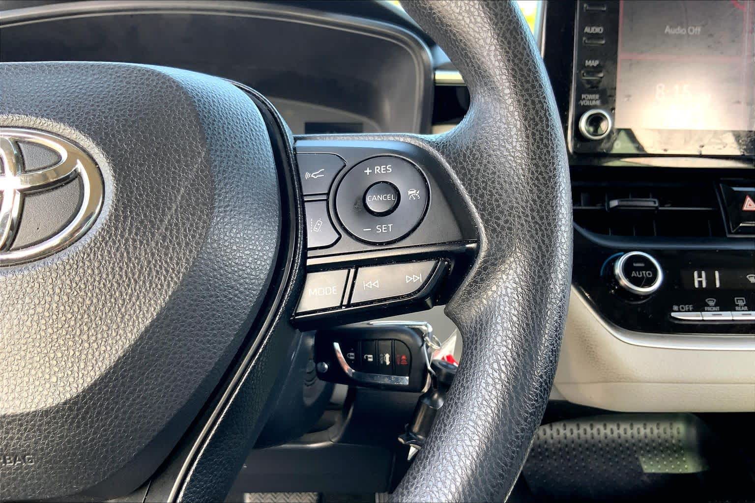 2022 Toyota Corolla LE White at Group 1 Toyota Southwest