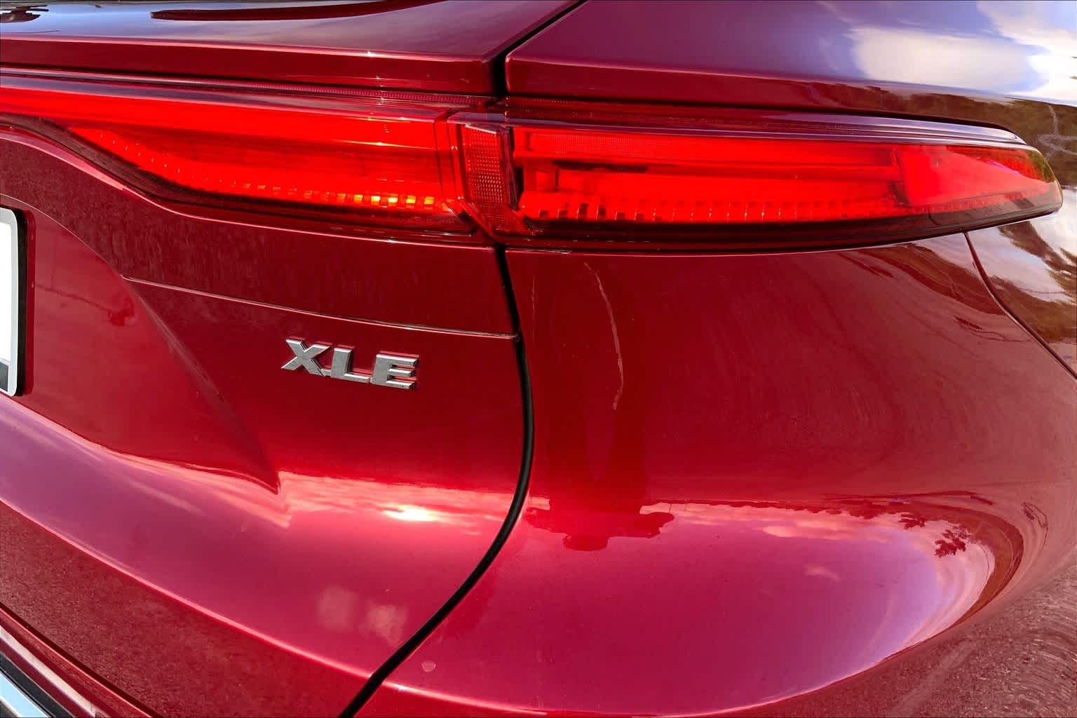 2024 Toyota Venza XLE Ruby Flare Pearl at Group 1 Toyota Southwest