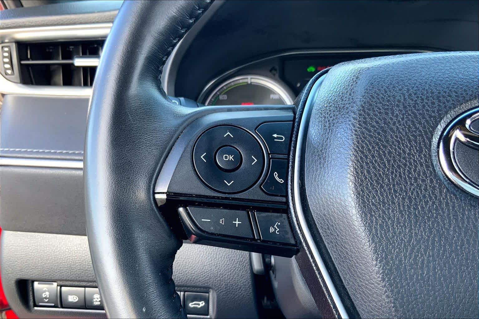 2024 Toyota Venza XLE Ruby Flare Pearl at Group 1 Toyota Southwest