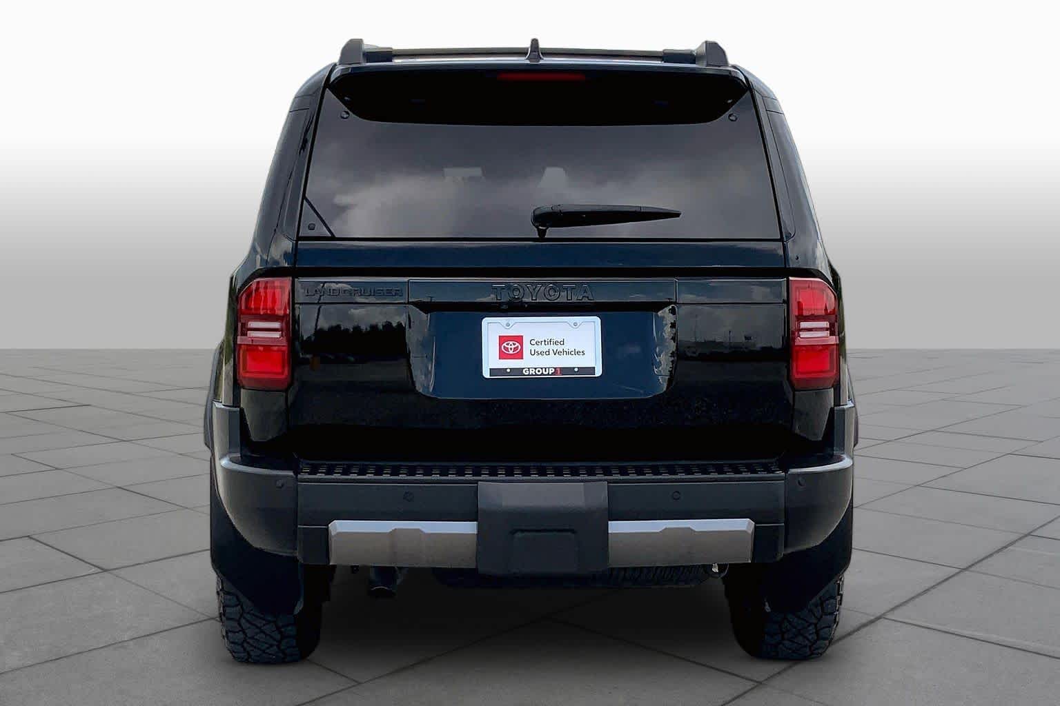 2025 Toyota Land Cruiser - 4