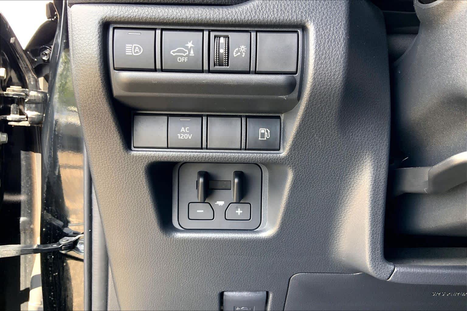 2024 Toyota Land Cruiser photo 33 of 36