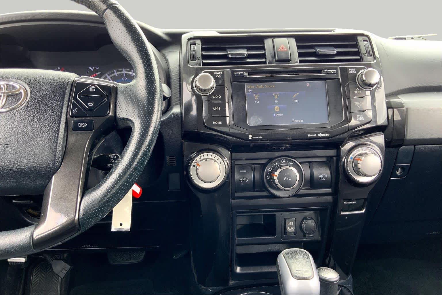 2019 Toyota 4Runner photo 7 of 35
