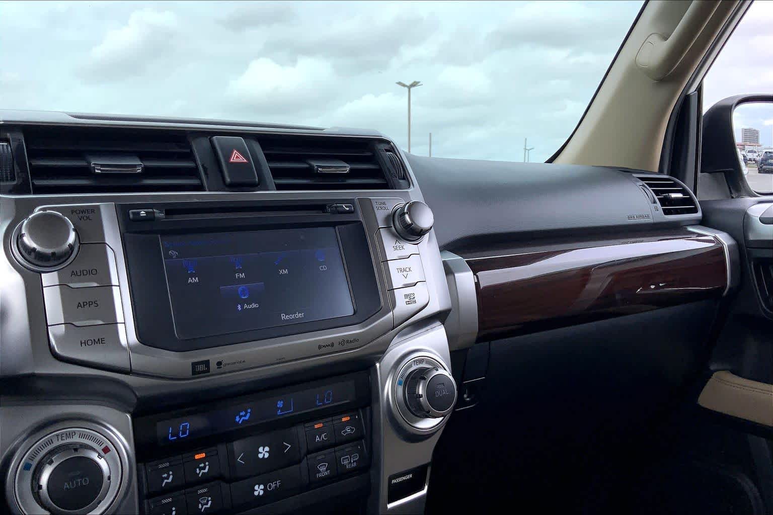 2018 Toyota 4Runner photo 35 of 36