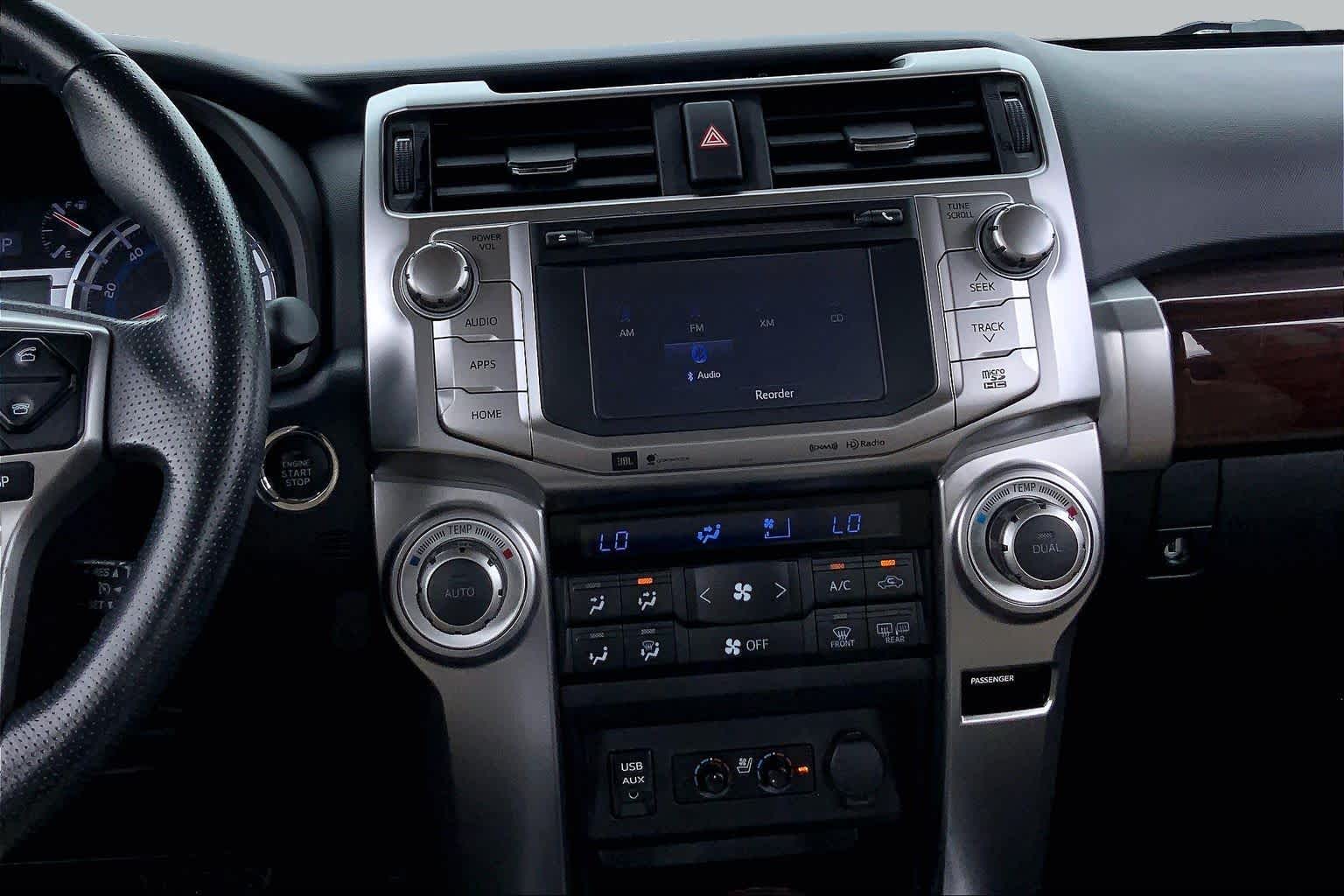 2018 Toyota 4Runner photo 7 of 36