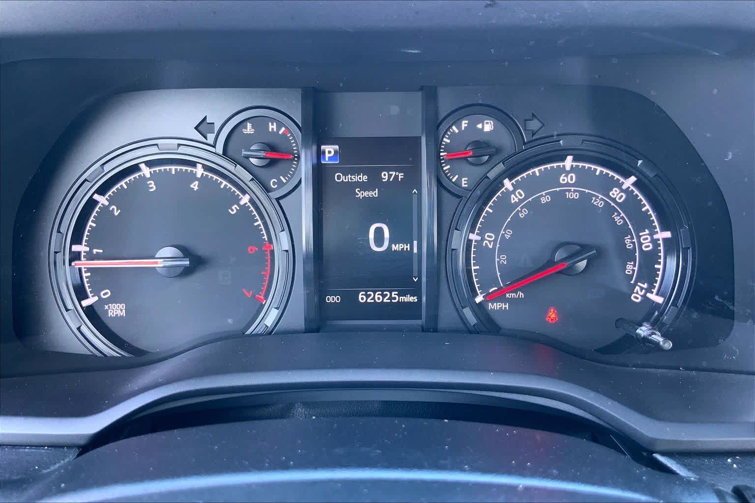 2021 Toyota 4Runner photo 25 of 36