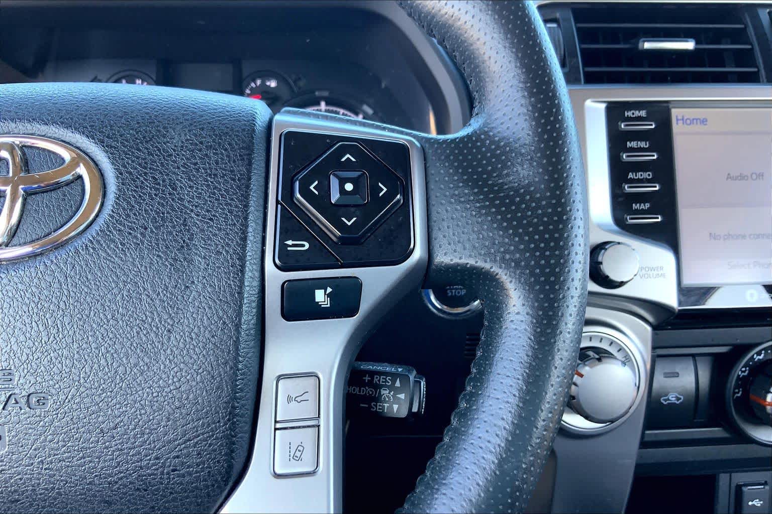 2021 Toyota 4Runner photo 24 of 36