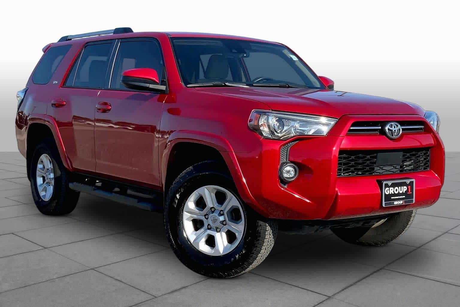 2021 Toyota 4Runner photo 3 of 36