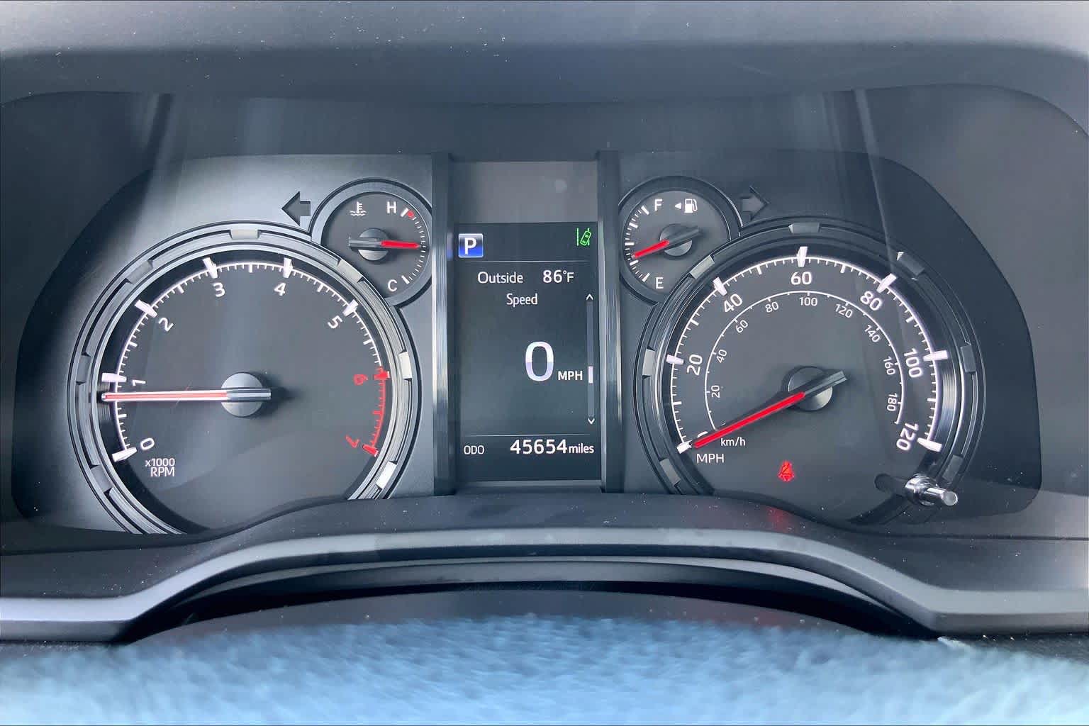 2024 Toyota 4Runner SR5 Classic Silver Metallic at Group 1 Toyota Southwest
