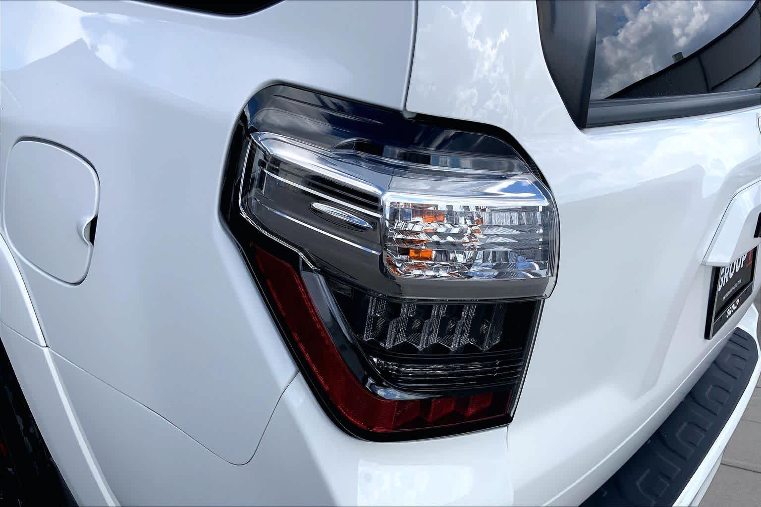 2021 Toyota 4Runner photo 29 of 34
