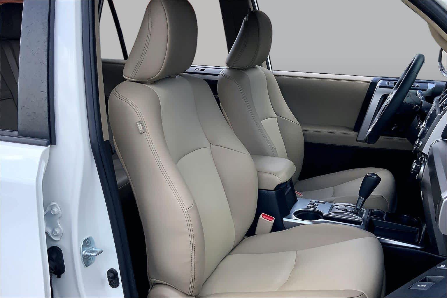 2021 Toyota 4Runner photo 9 of 34