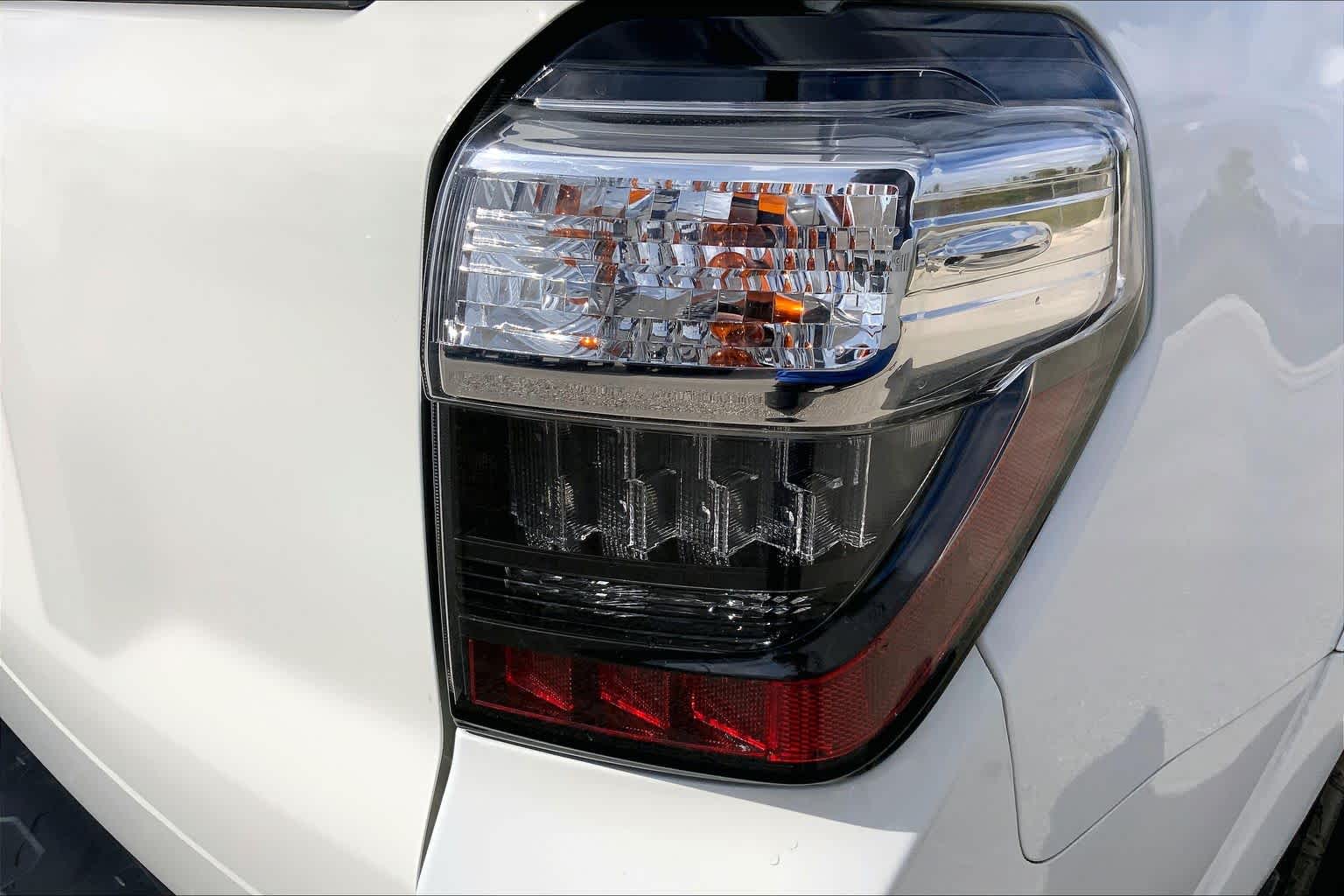2021 Toyota 4Runner photo 30 of 36