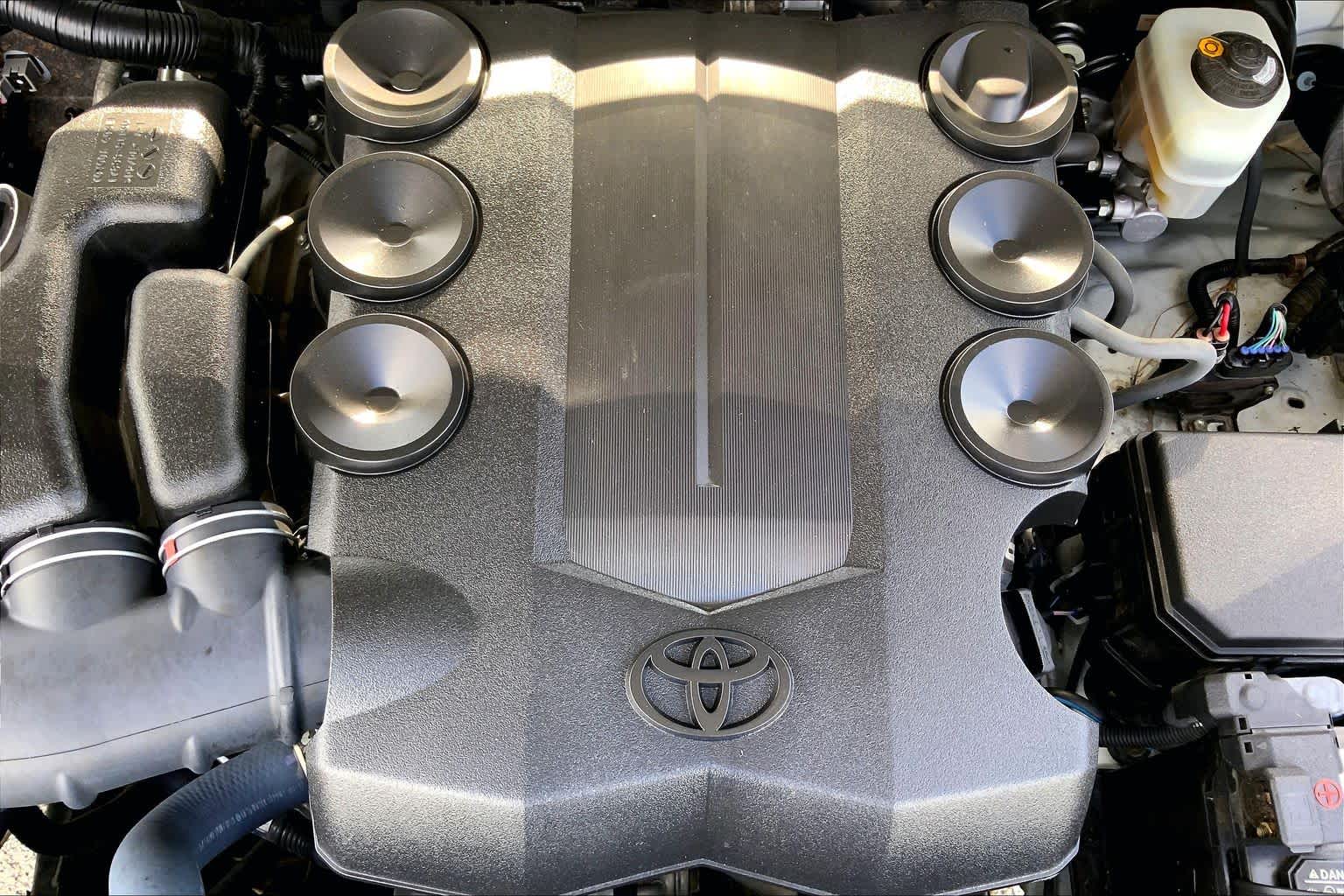 2021 Toyota 4Runner photo 32 of 36