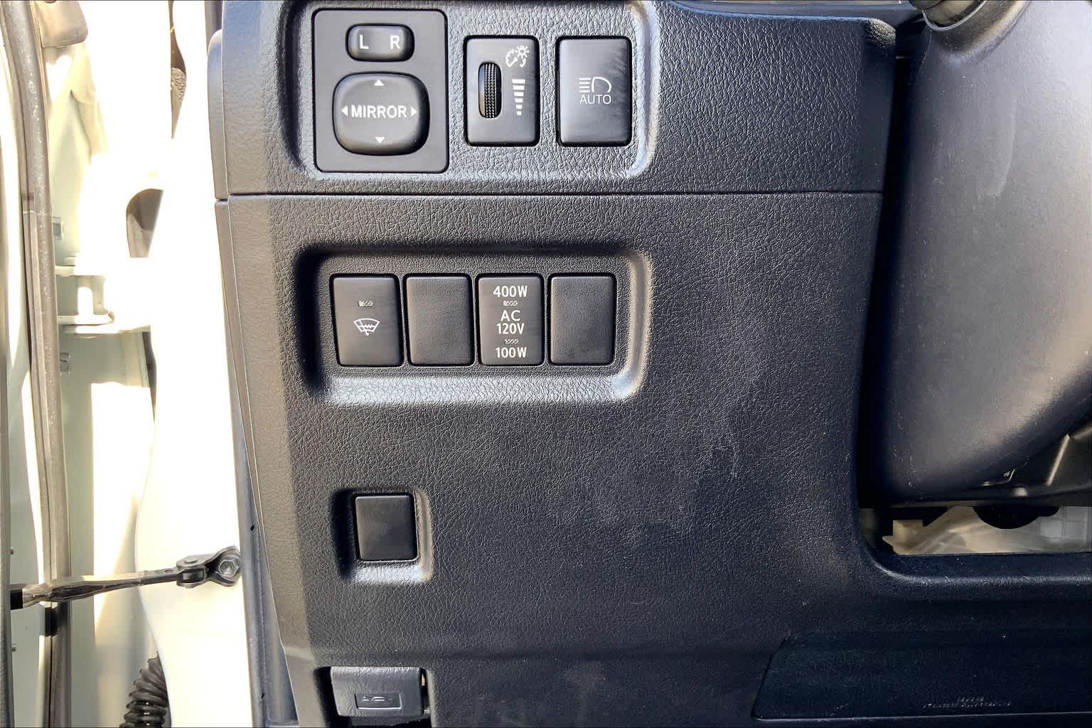 2021 Toyota 4Runner photo 33 of 36