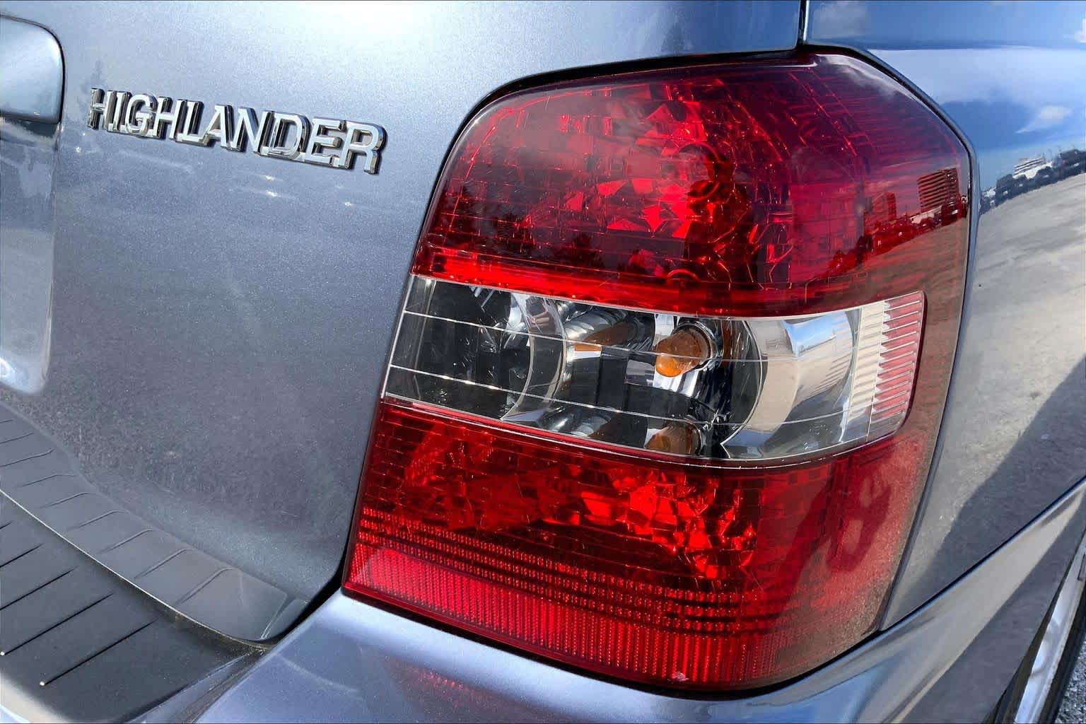 2006 Toyota Highlander  Bluestone Metallic at Mac Haik Ford