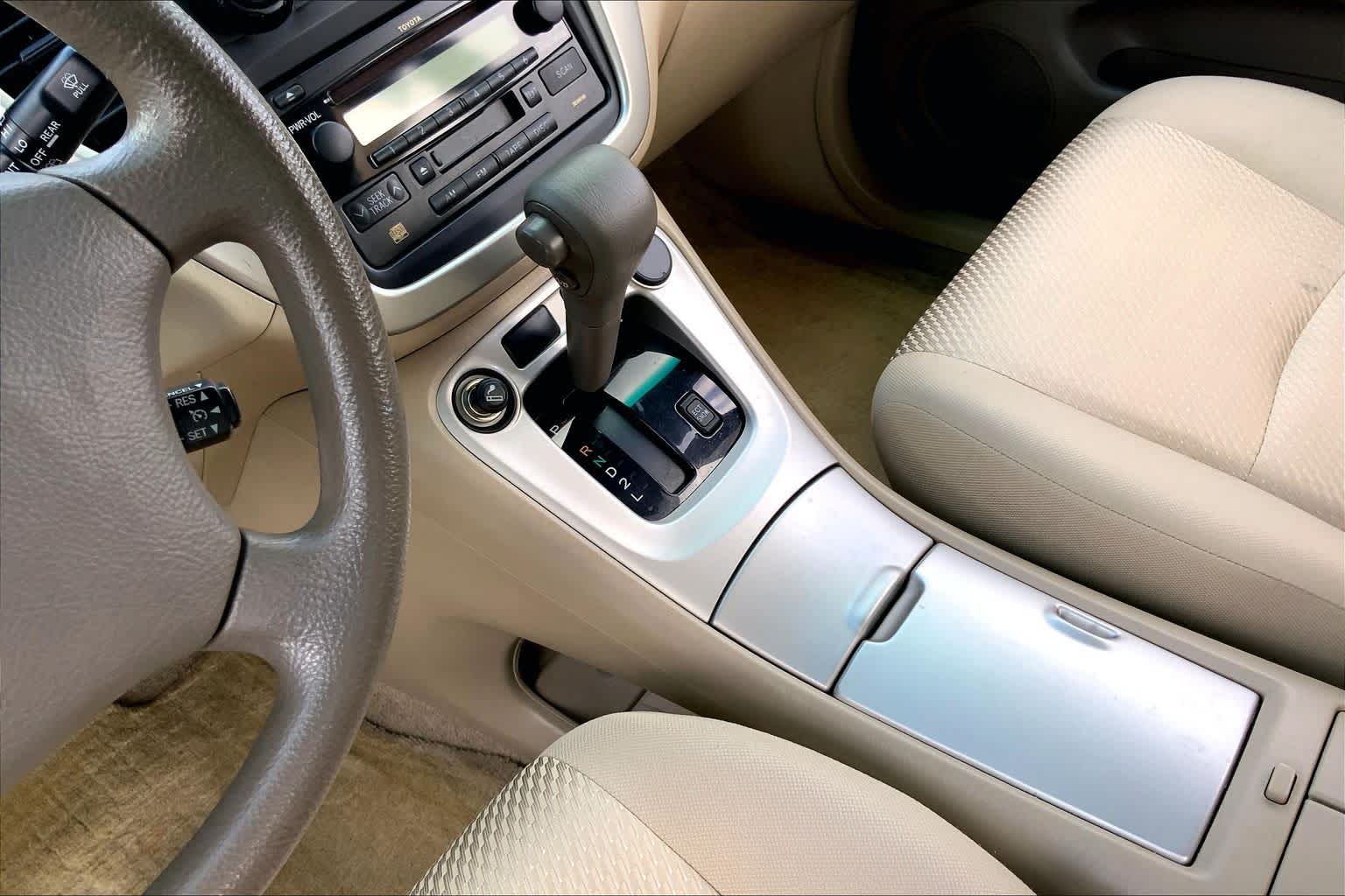 2006 Toyota Highlander  Bluestone Metallic at Mac Haik Ford