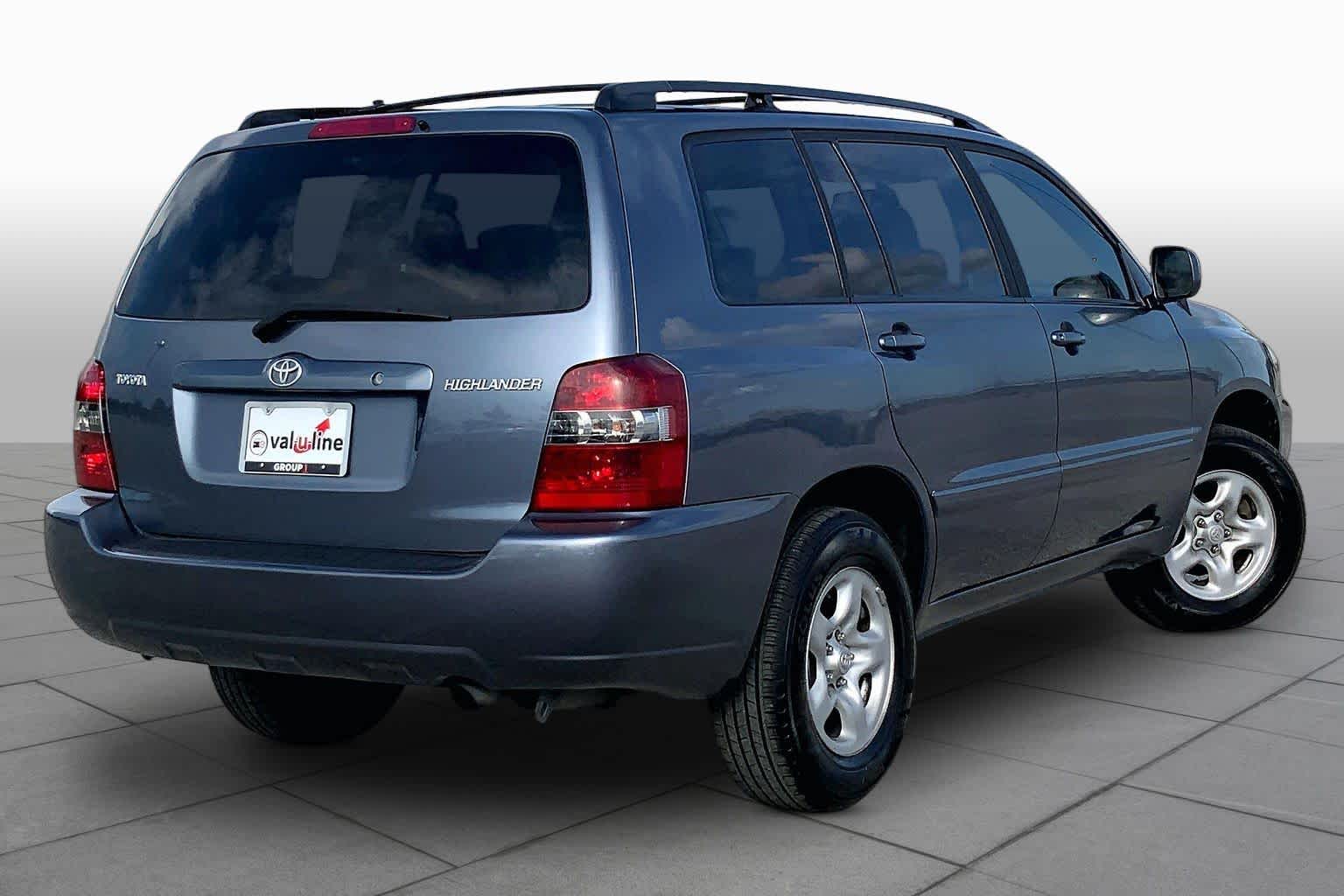 2006 Toyota Highlander  Bluestone Metallic at Mac Haik Ford