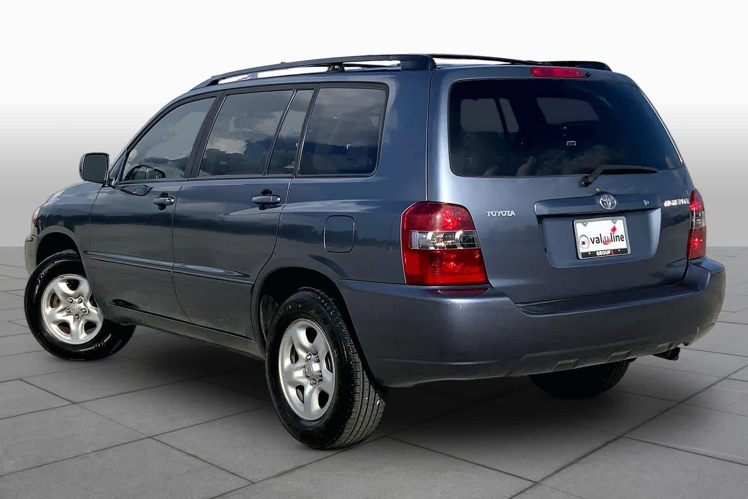 2006 Toyota Highlander  Bluestone Metallic at Mac Haik Ford