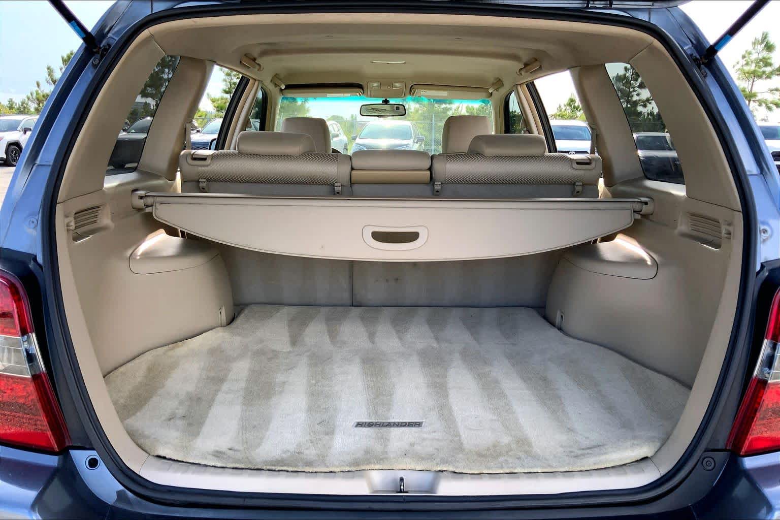 2006 Toyota Highlander  Bluestone Metallic at Mac Haik Ford