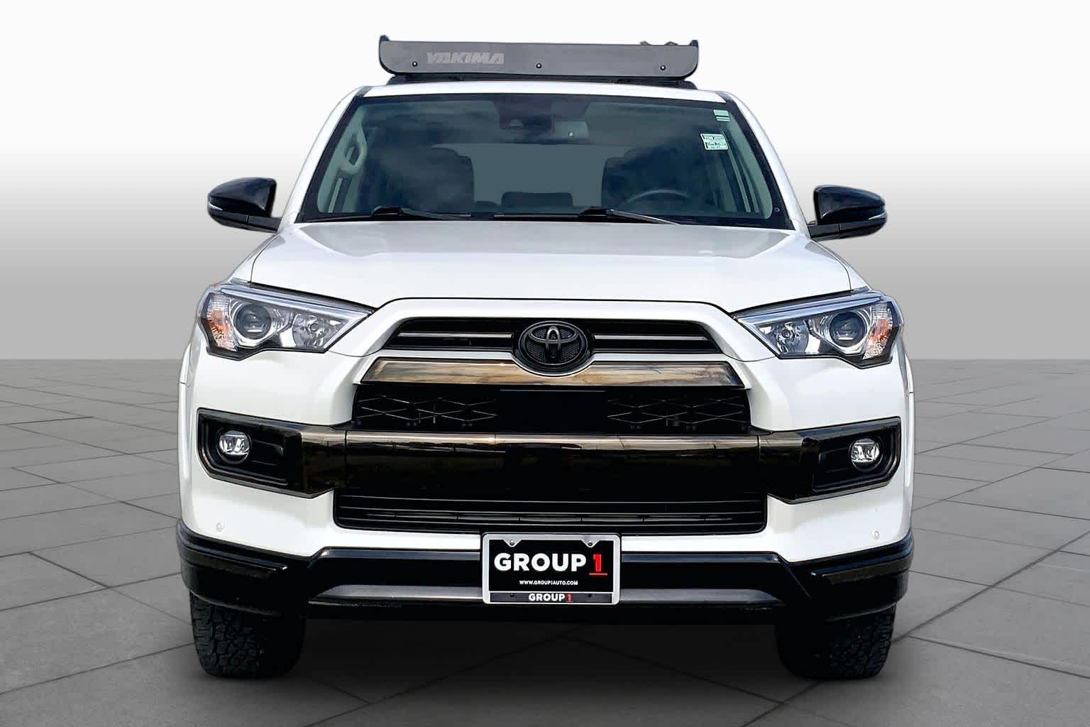 2021 Toyota 4Runner photo 4 of 36