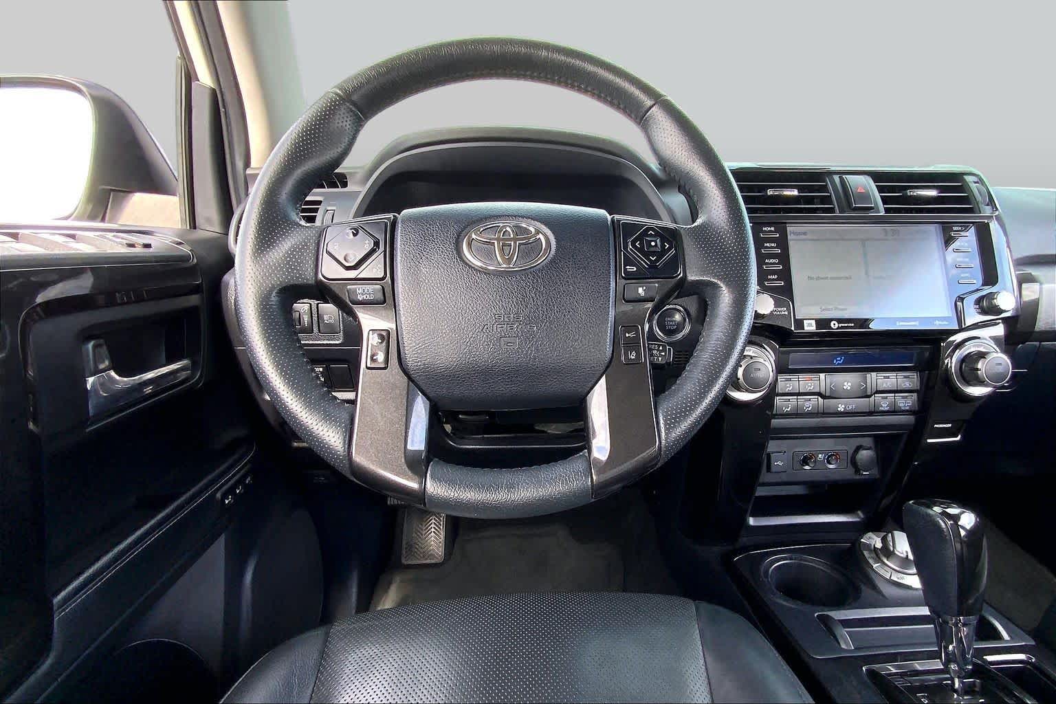 2021 Toyota 4Runner photo 6 of 36