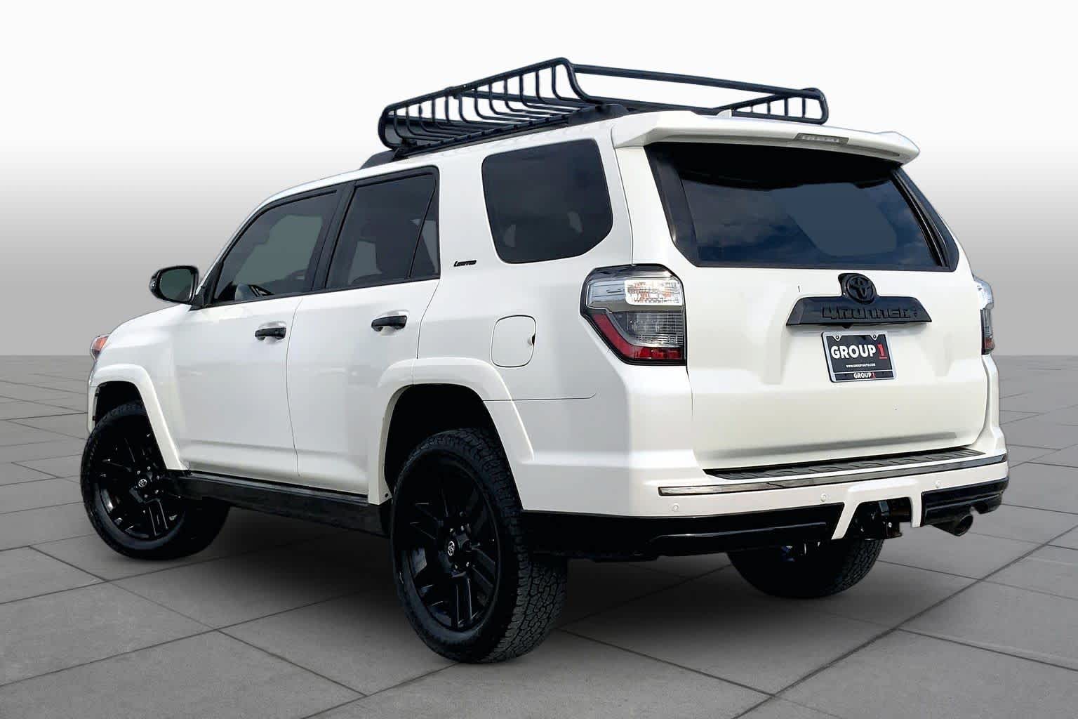 2021 Toyota 4Runner photo 12 of 36