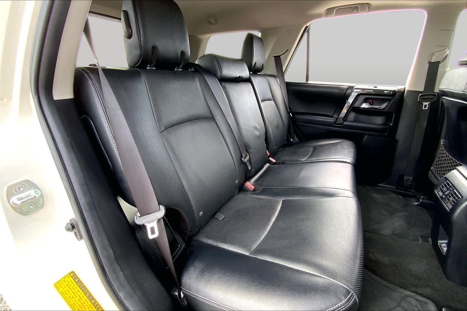 2021 Toyota 4Runner photo 19 of 36
