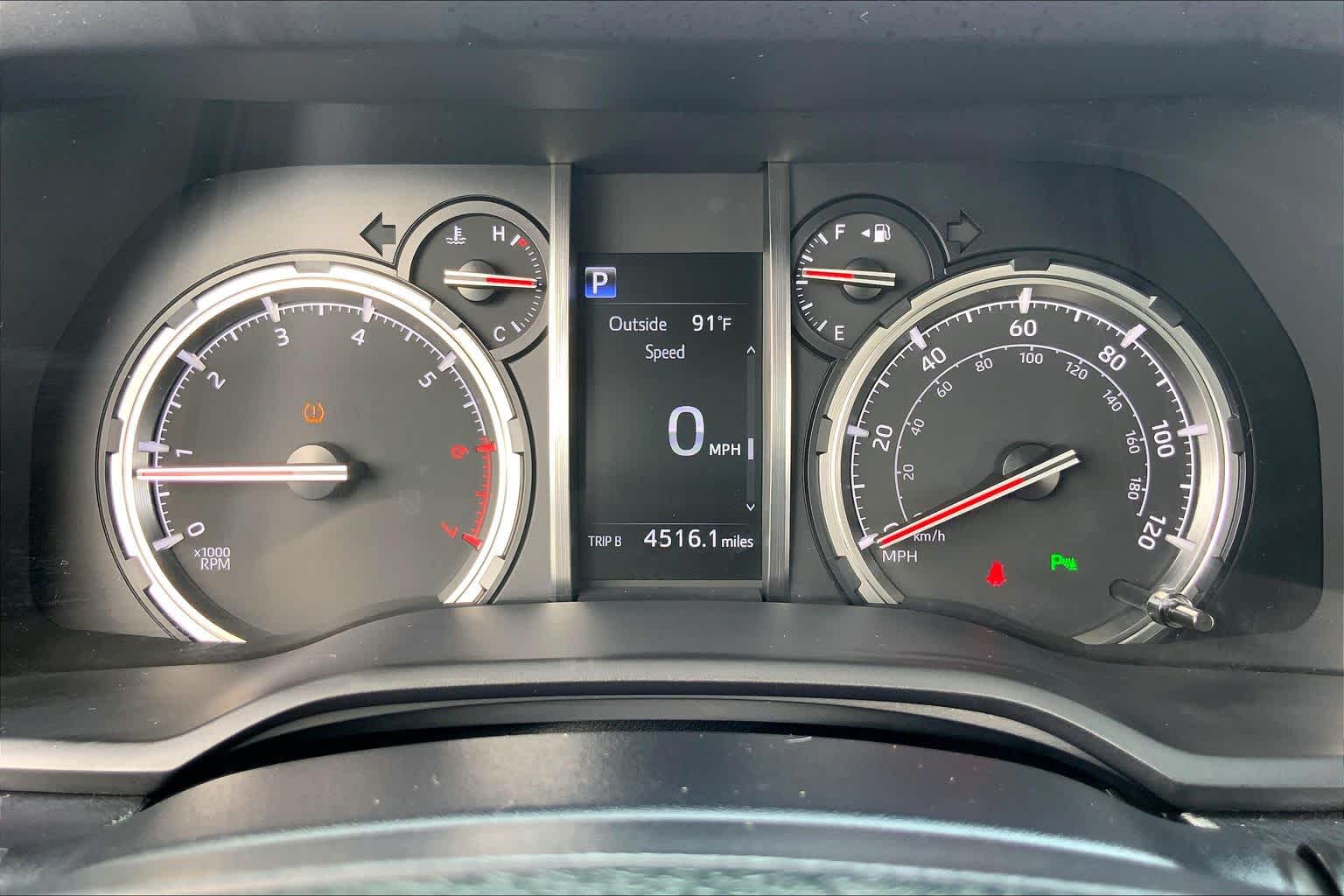 2021 Toyota 4Runner photo 25 of 36