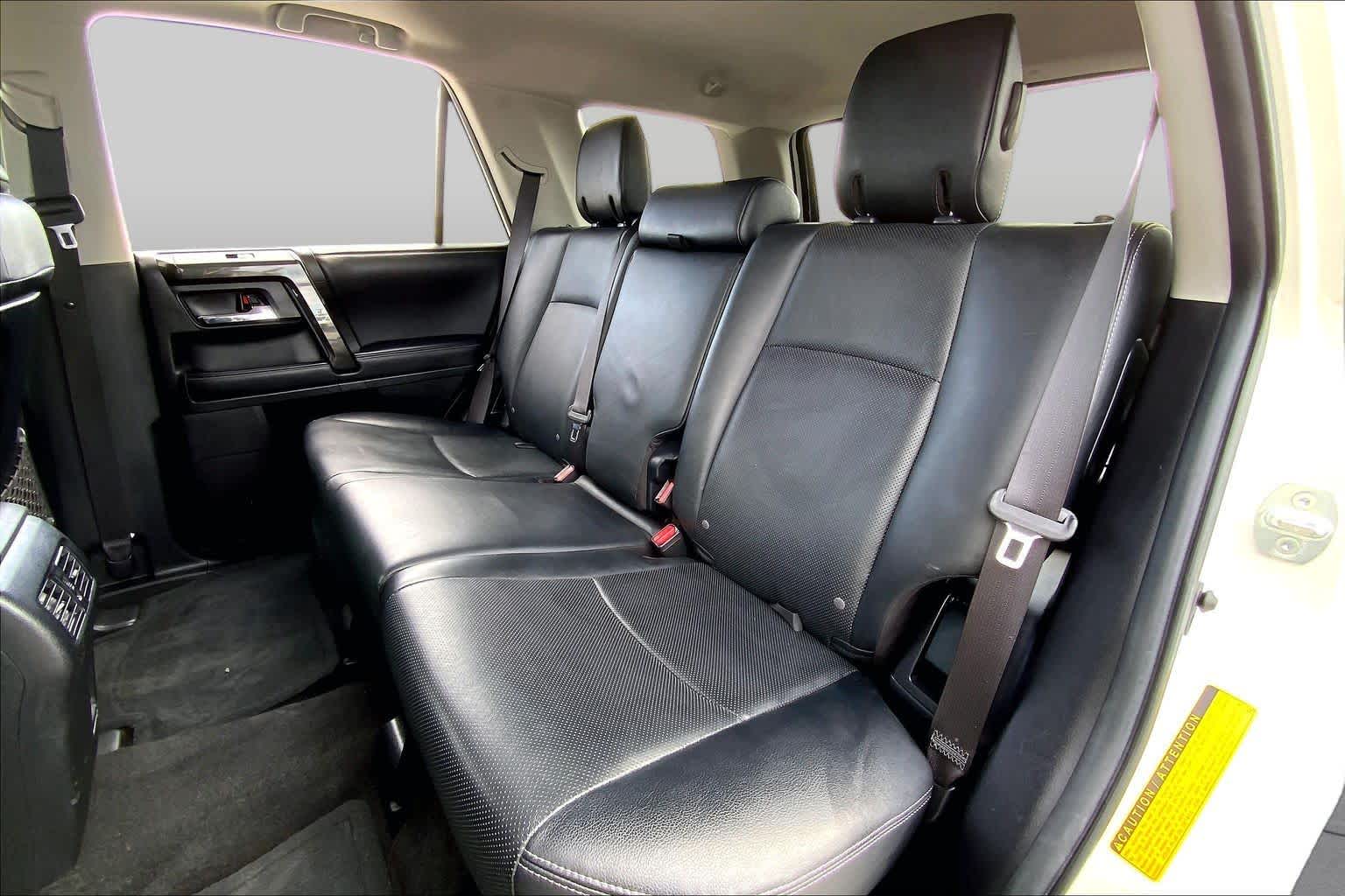 2021 Toyota 4Runner photo 20 of 36