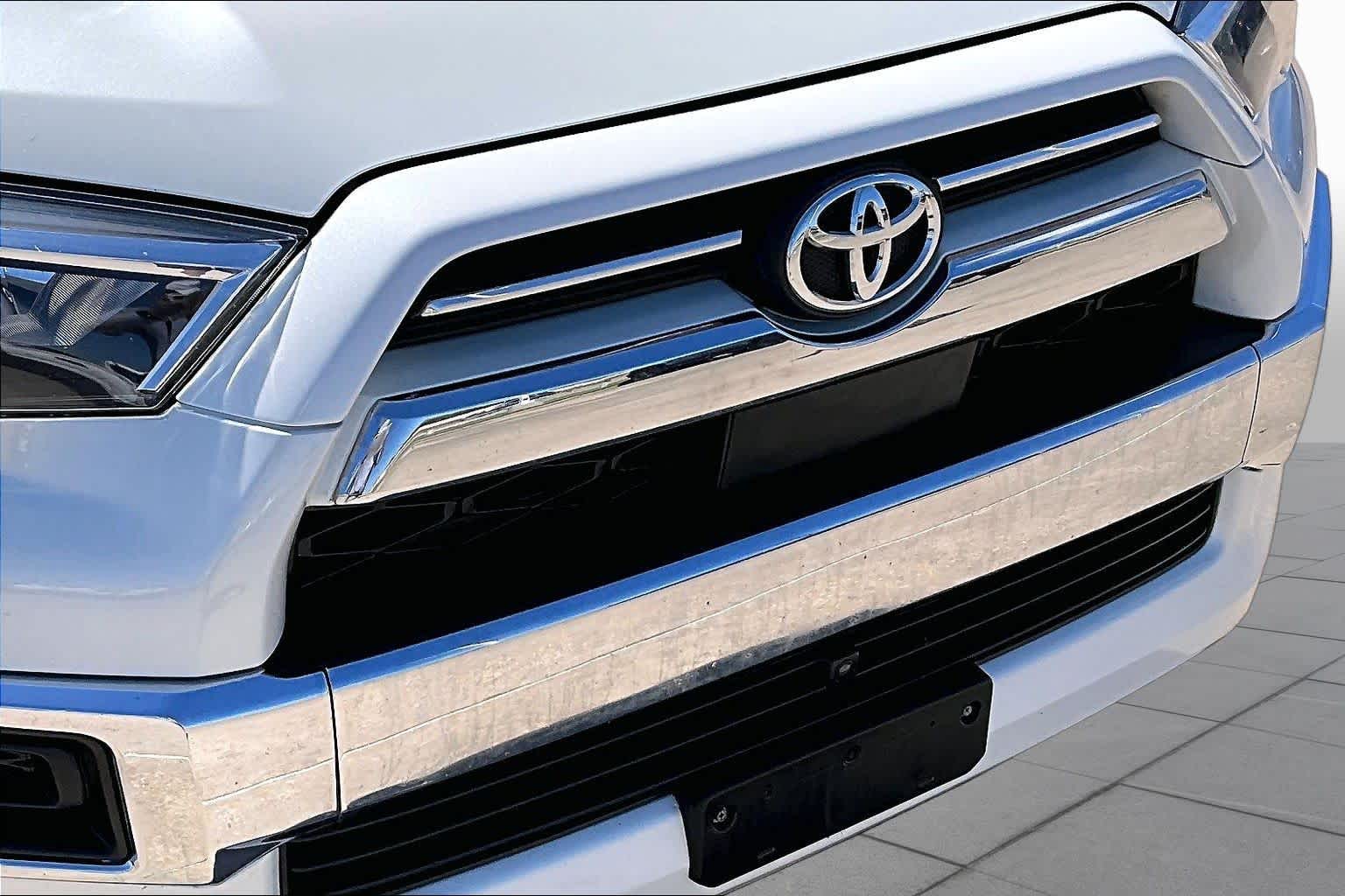 2023 Toyota 4Runner Limited Blizzard Pearl at AutoNation Chrysler Jeep Dodge Ram Spring