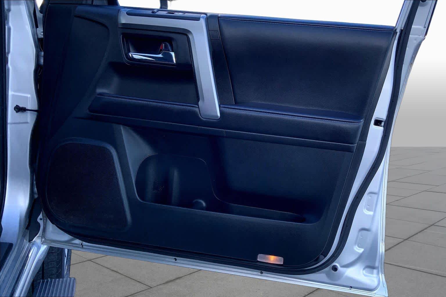2023 Toyota 4Runner photo 43 of 70