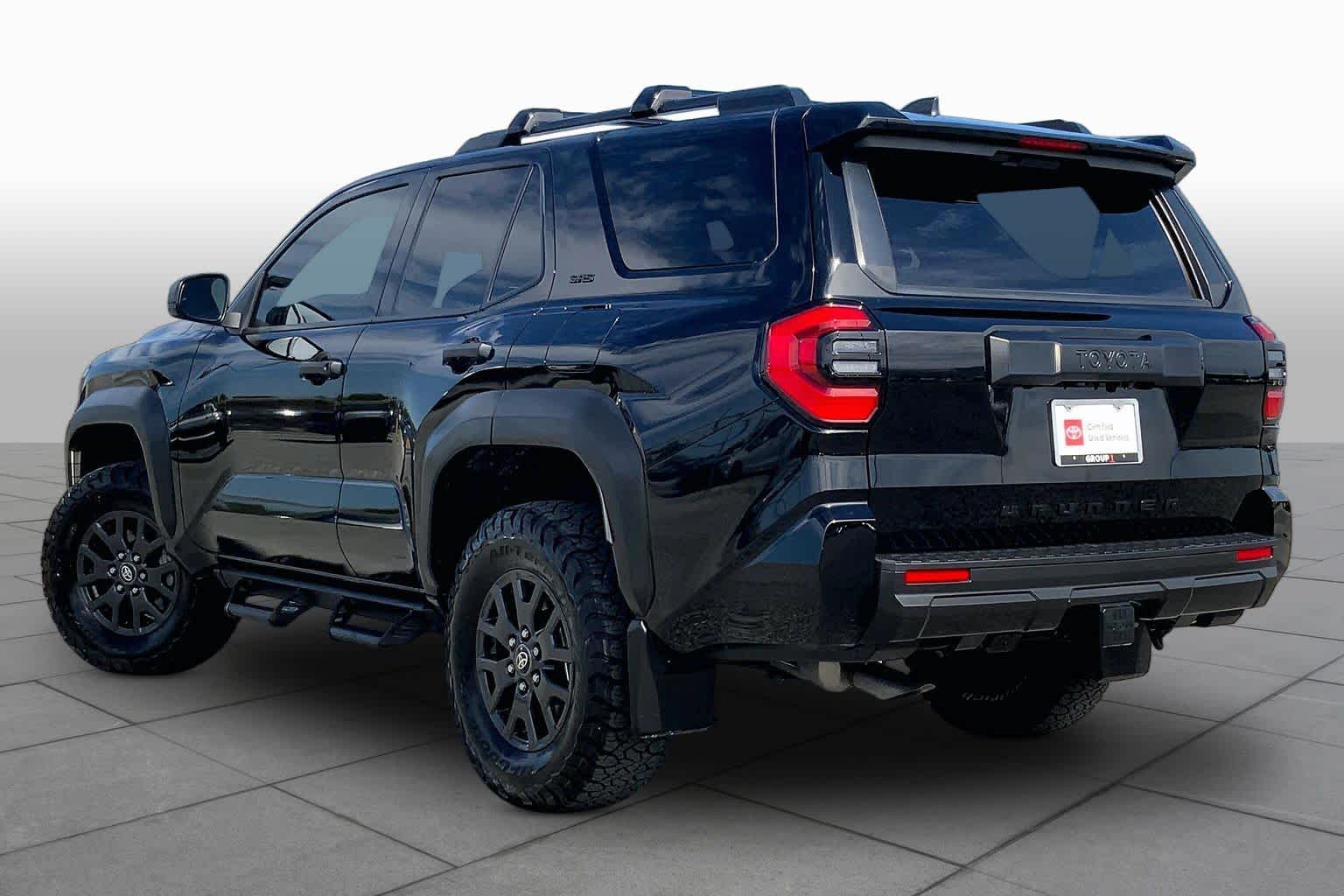 2025 Toyota 4Runner photo 12 of 36