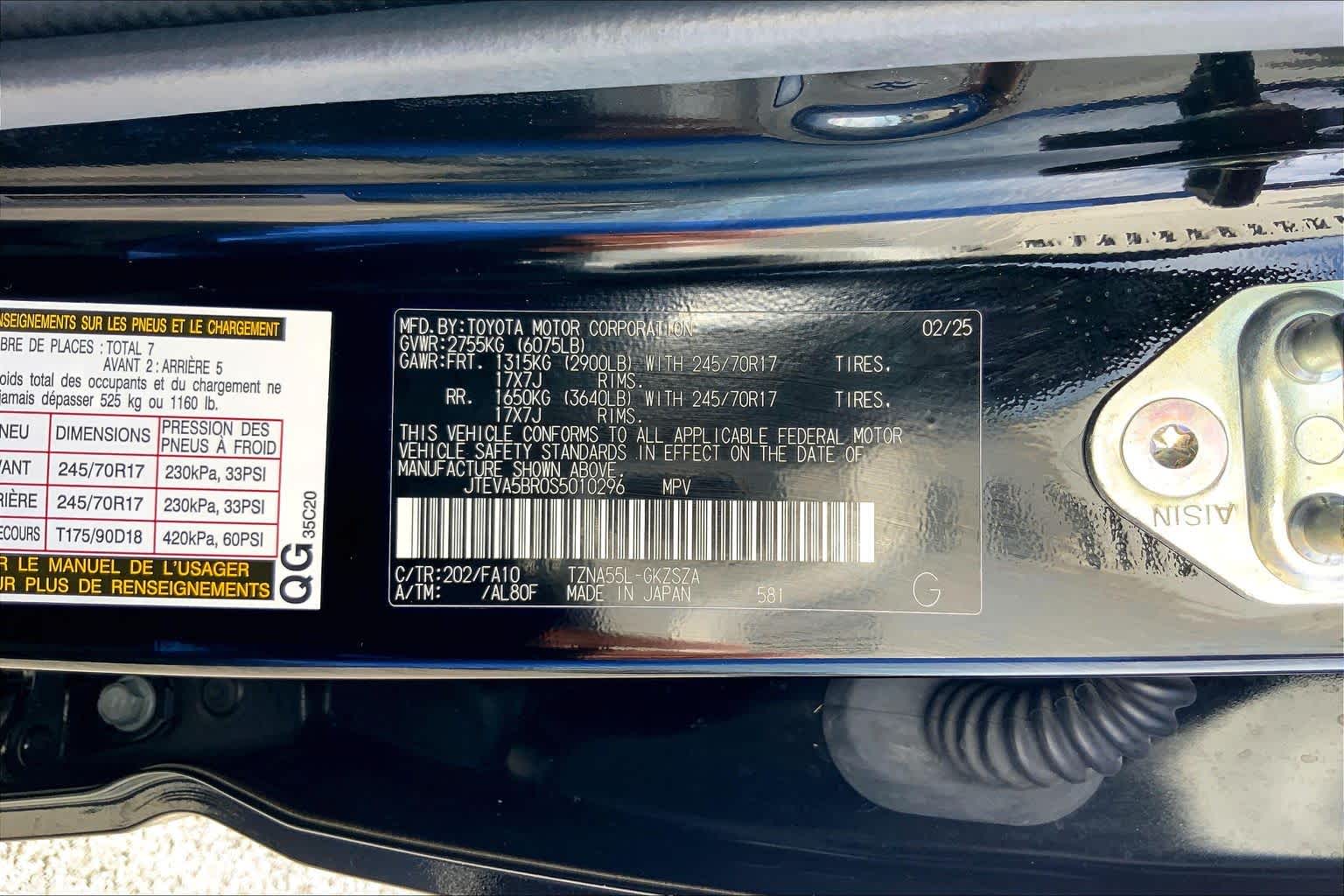 2025 Toyota 4Runner photo 36 of 36