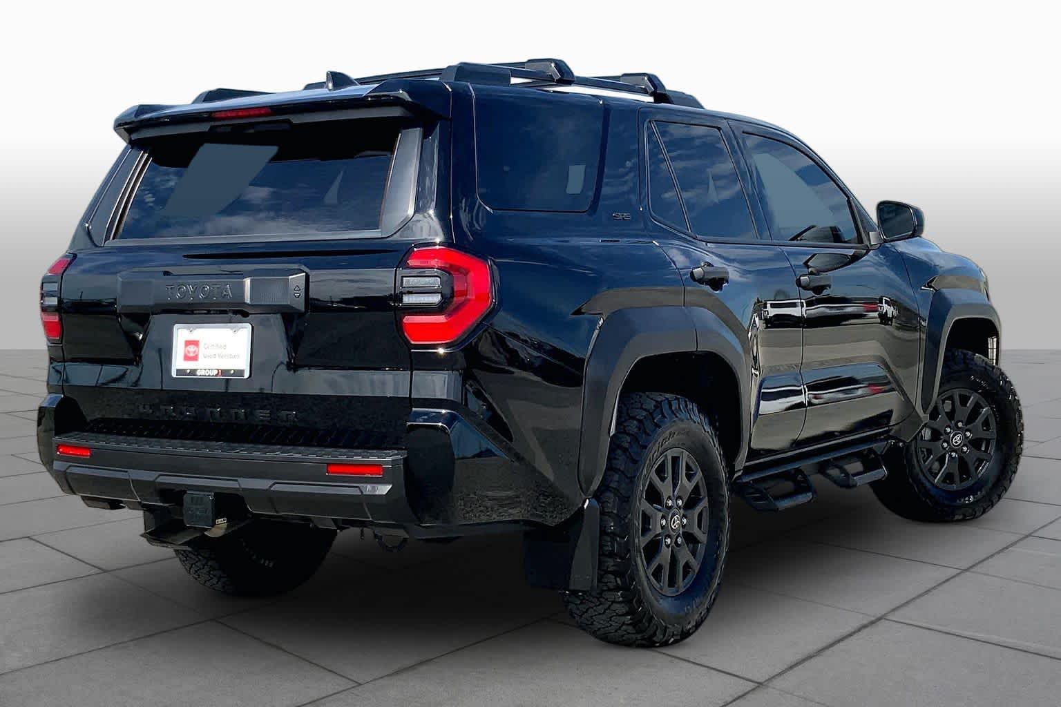 2025 Toyota 4Runner photo 13 of 36