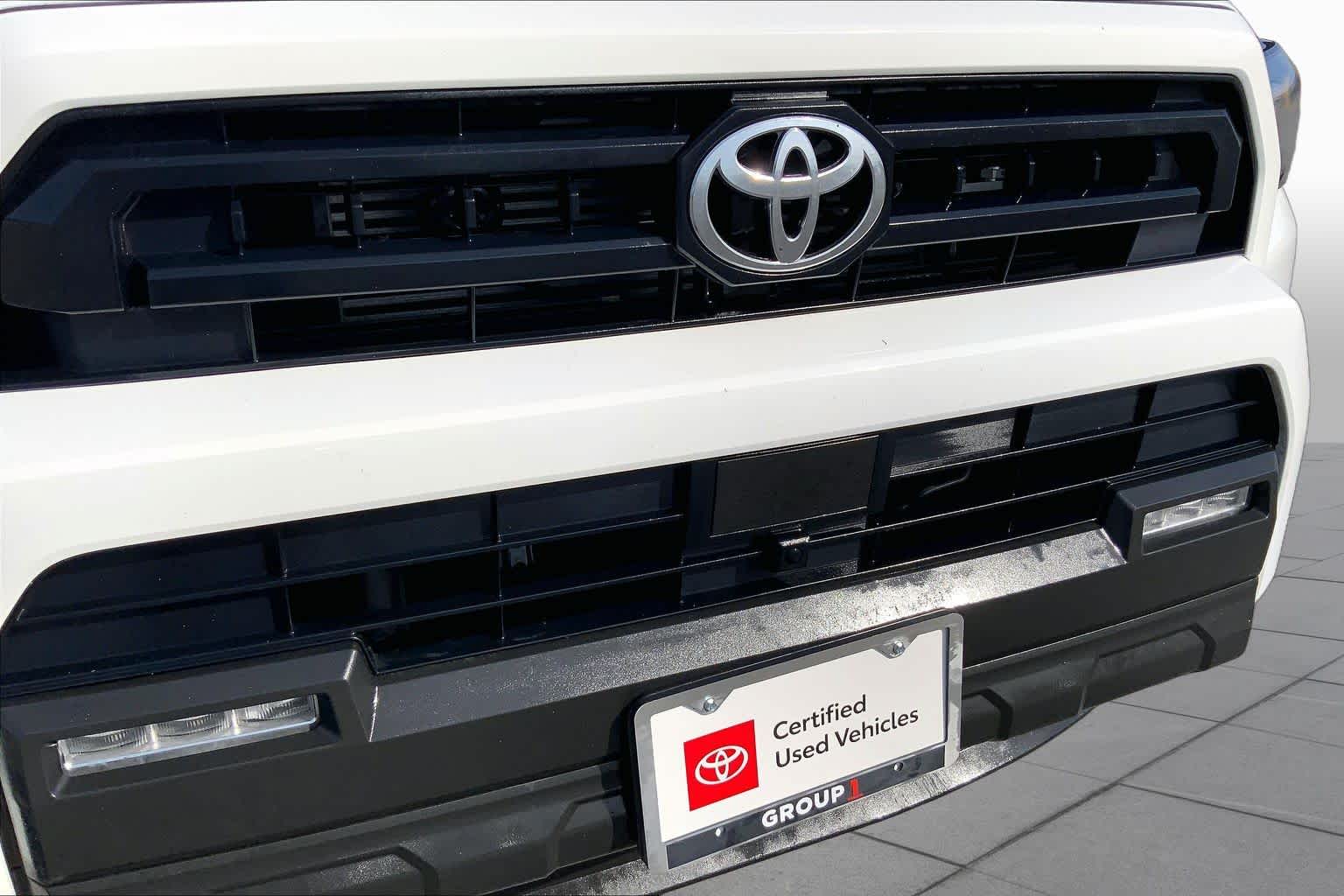 2025 Toyota 4Runner SR5 Ice Cap at Group 1 Toyota Southwest