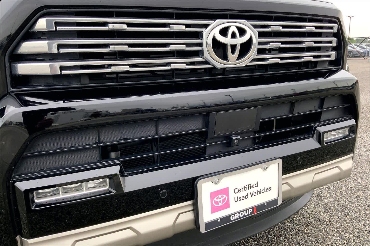 2025 Toyota 4Runner Limited Black at Group 1 Toyota Southwest