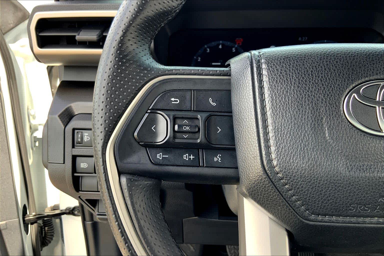2025 Toyota 4Runner Limited Wind Chill Pearl at Group 1 Toyota Southwest