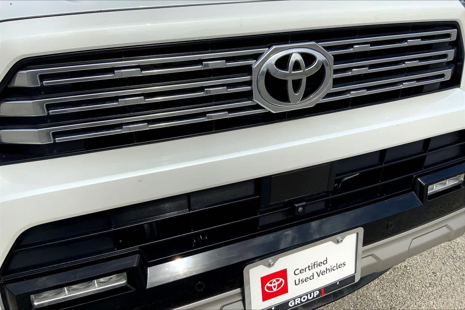 2025 Toyota 4Runner Limited Wind Chill Pearl at Group 1 Toyota Southwest