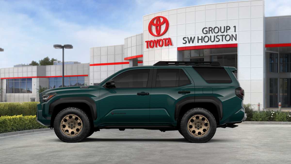 2026 Toyota 4Runner photo 10 of 25