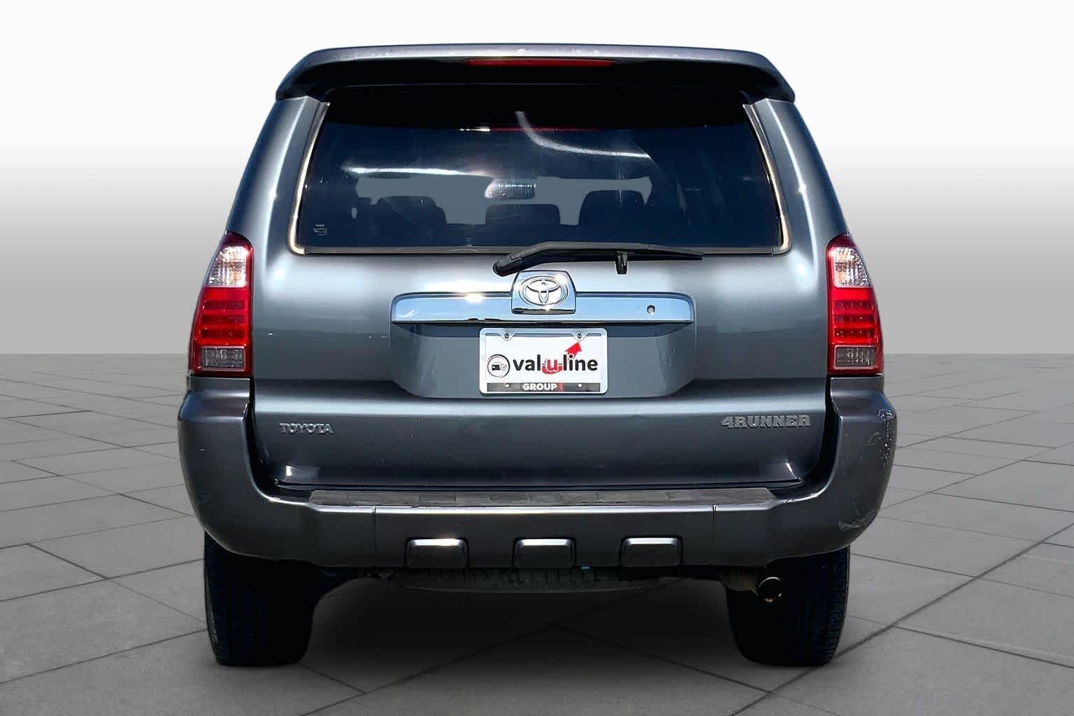 2008 Toyota 4Runner photo 4 of 33