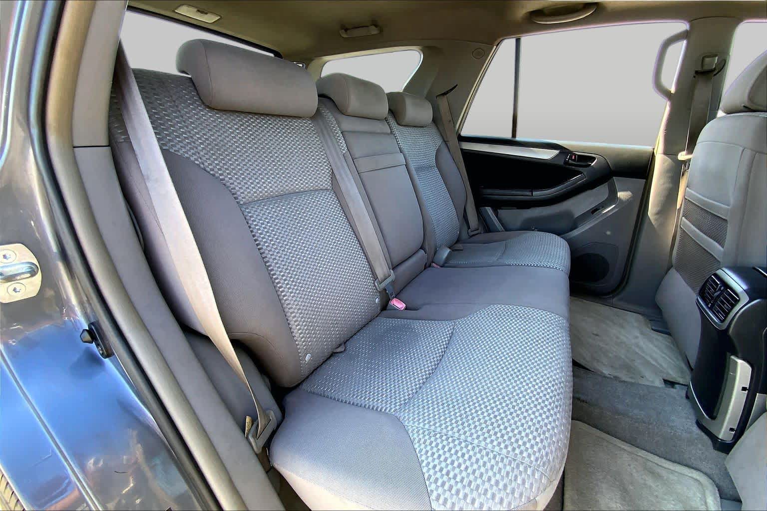 2008 Toyota 4Runner photo 18 of 33