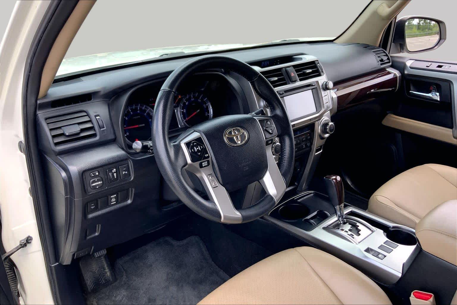 2014 Toyota 4Runner Limited Blizzard Pearl at AutoNation USA Houston