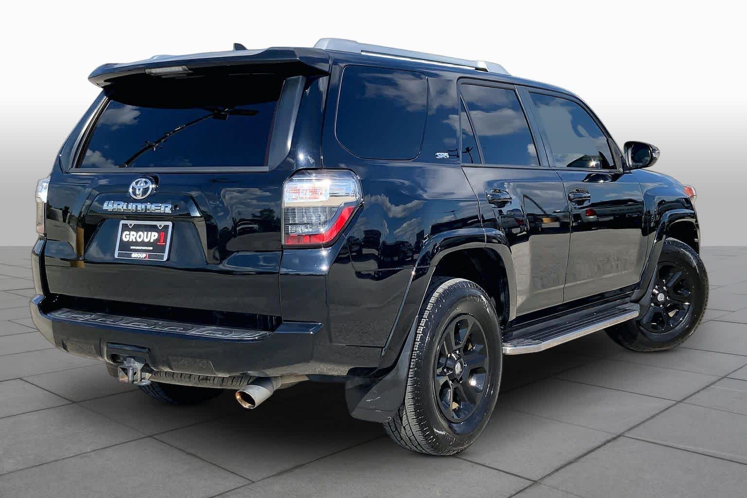 2018 Toyota 4Runner photo 13 of 35