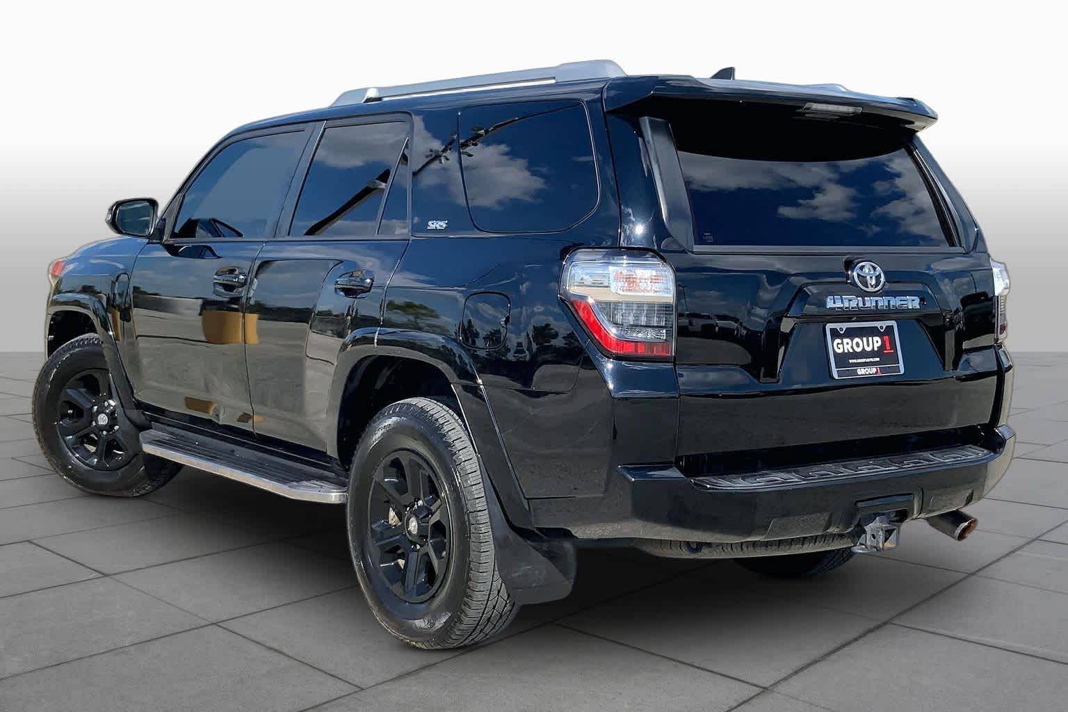 2018 Toyota 4Runner photo 12 of 35