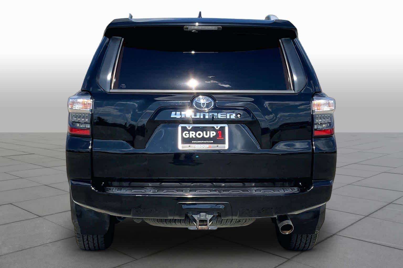 2018 Toyota 4Runner photo 5 of 35