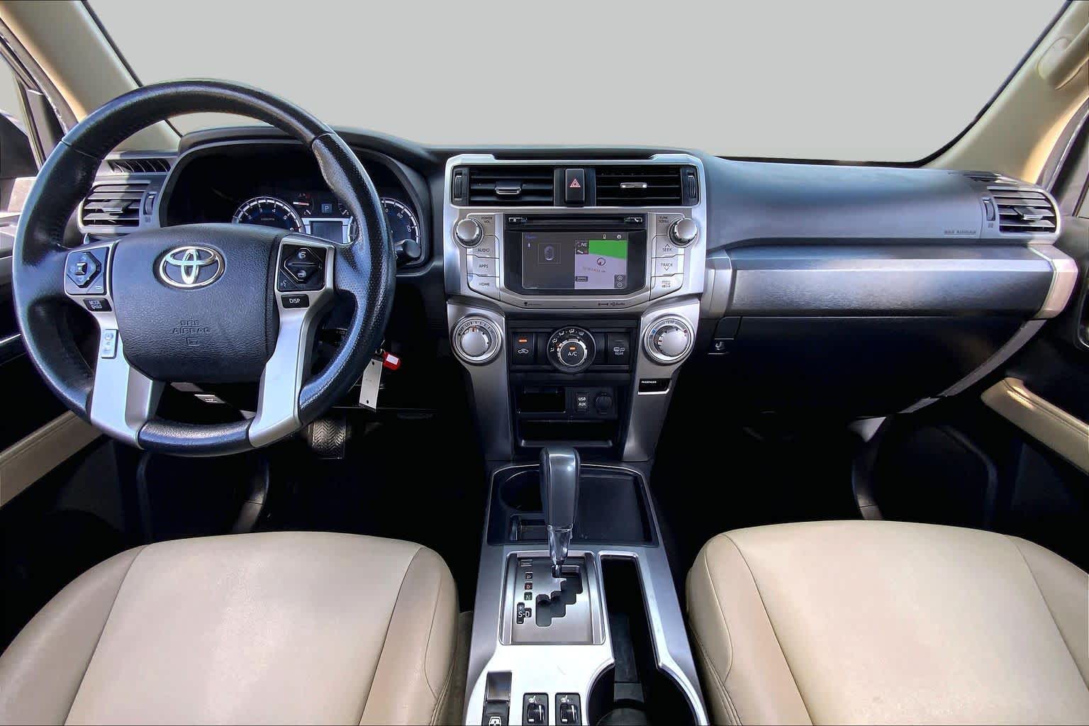 2018 Toyota 4Runner photo 15 of 35