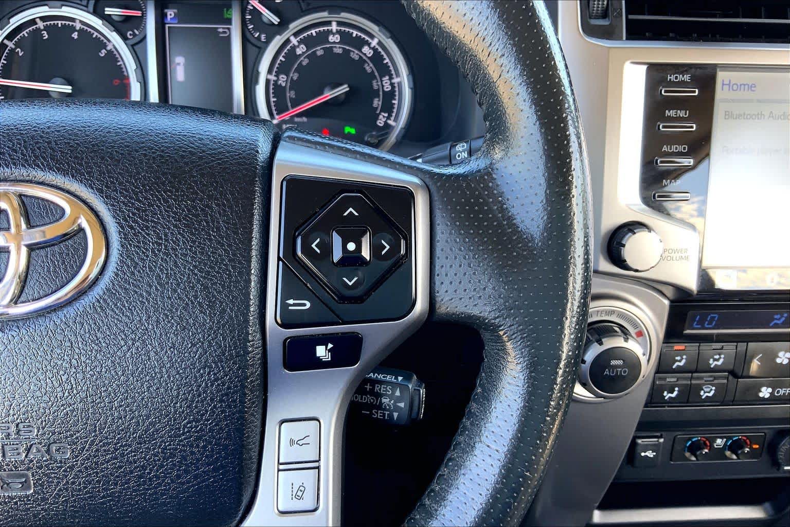 2020 Toyota 4Runner photo 24 of 36