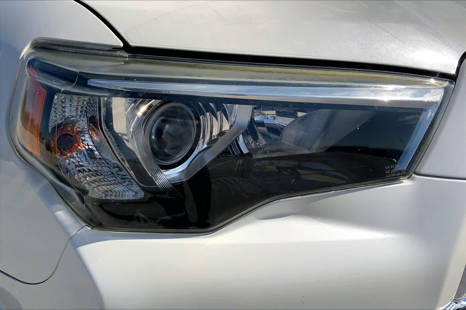 2020 Toyota 4Runner photo 27 of 36