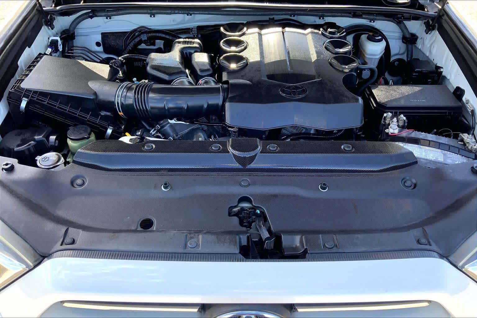 2020 Toyota 4Runner photo 31 of 36