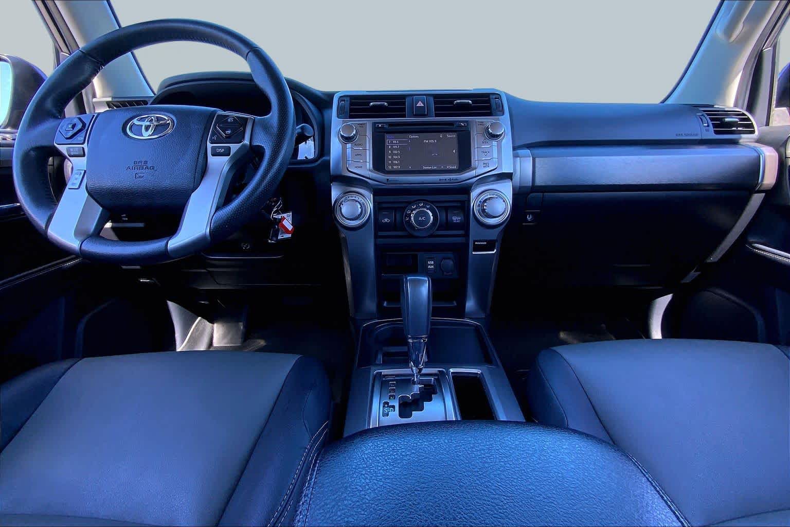 2018 Toyota 4Runner photo 15 of 36