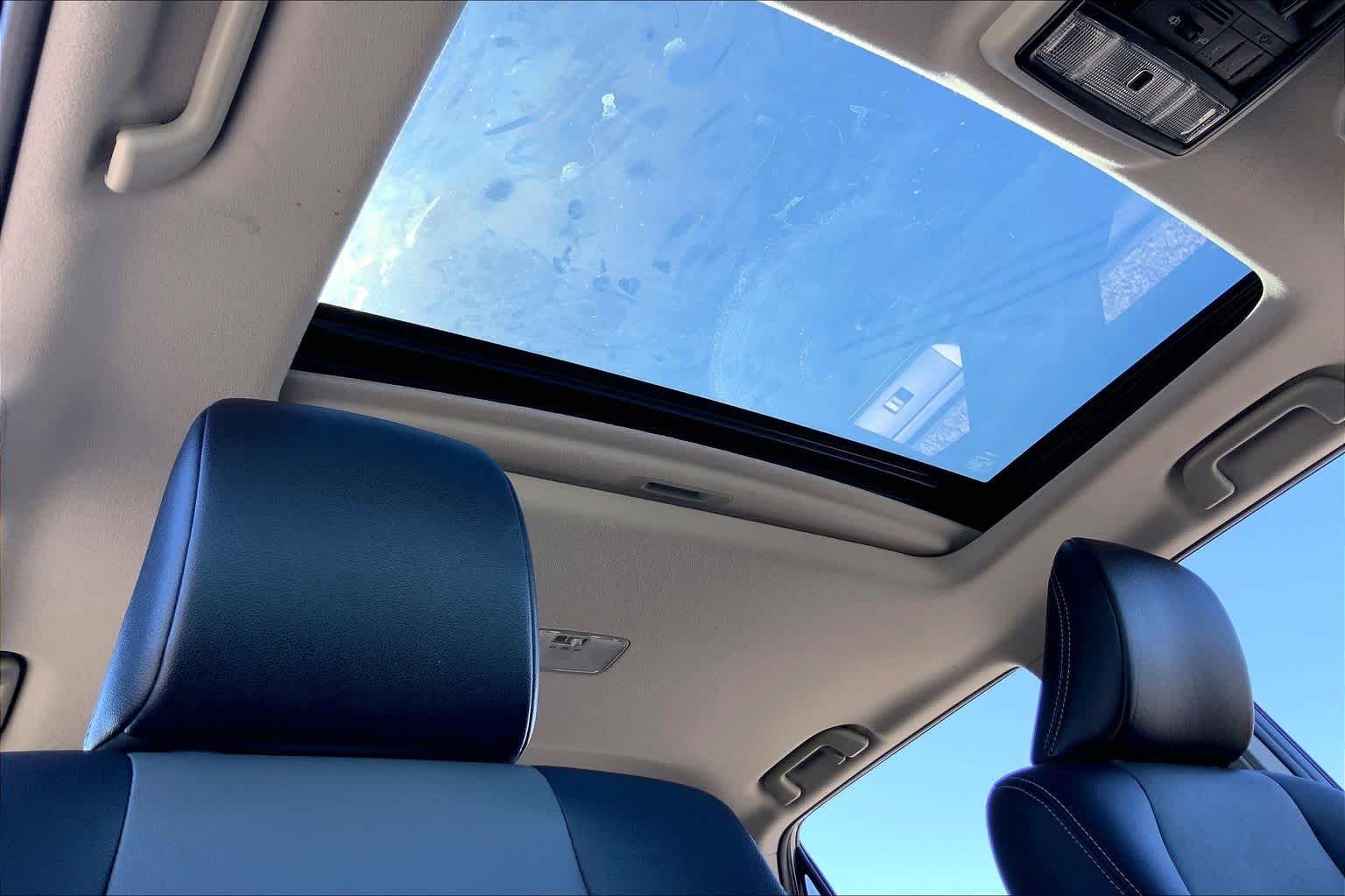 2018 Toyota 4Runner photo 14 of 36